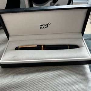 Montblanc Meisterstück Gold-Coated LeGrand Rollerball Pen, Black